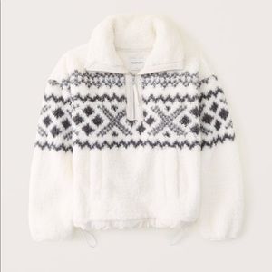 NWT Sherpa Half-Zip Sweater